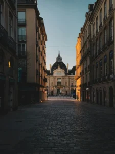 Photo du Palais du Commerce à Rennes, pour illustrer l'article sur les agences de pub à Rennes